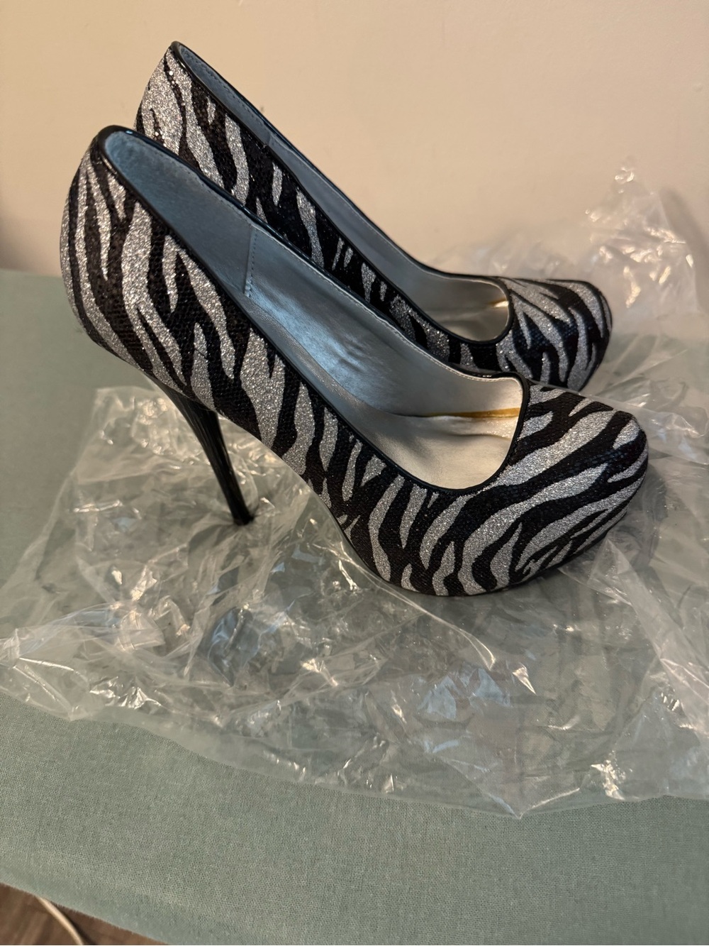 Sparkle Zebra Print Platform Pumps - Silver/Black - Picture 2 of 4